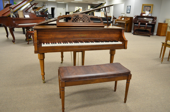 1982 Kimball baby grand in warm pecan cabinet - Grand Pianos